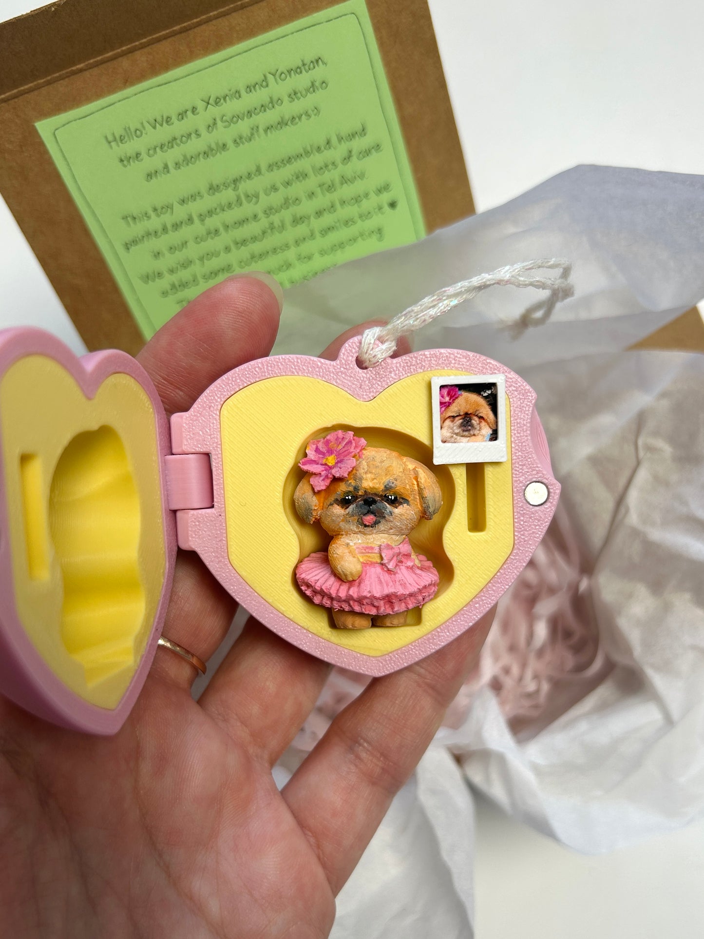 Custom pet in a tamagotchi/heart