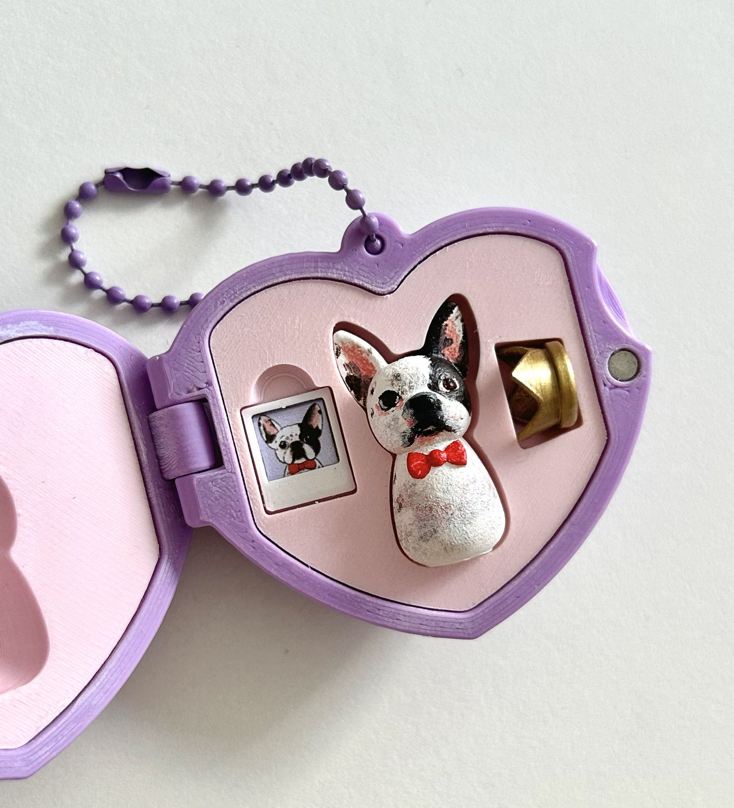 Custom pet in a tamagotchi/heart