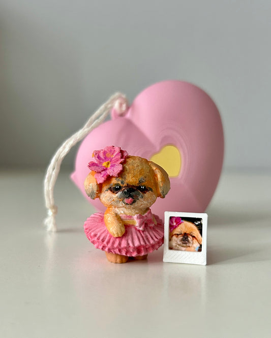 Custom pet in a tamagotchi/heart
